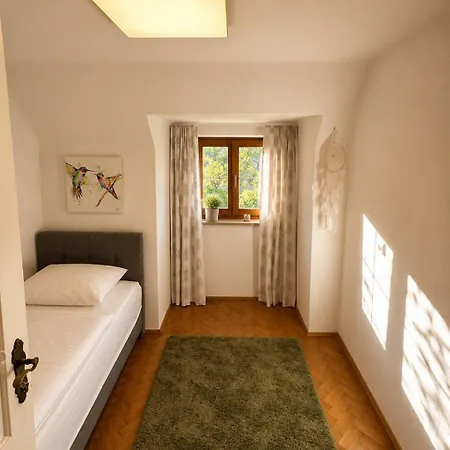 Skoff Original Holzhaus Eckberg